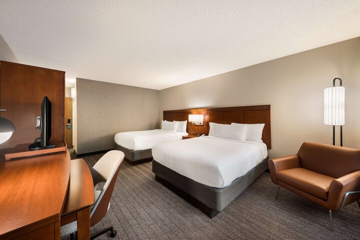 Room 21 of 42