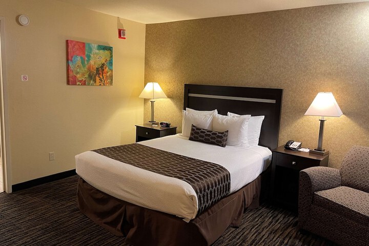 Room 13 of 22