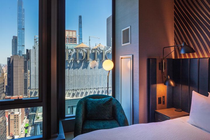 Tempo by Hilton New York Times Square