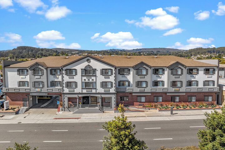 Hotel Skye SFO