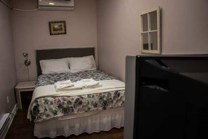 Room 56 of 73