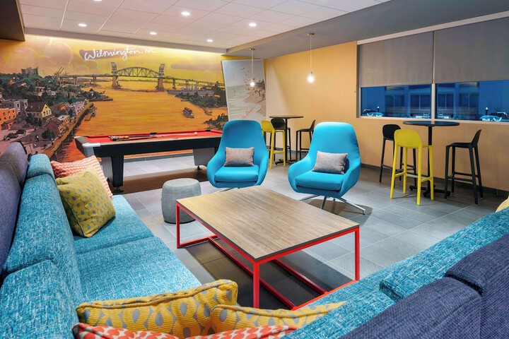 Hotel Interior 10 of 33