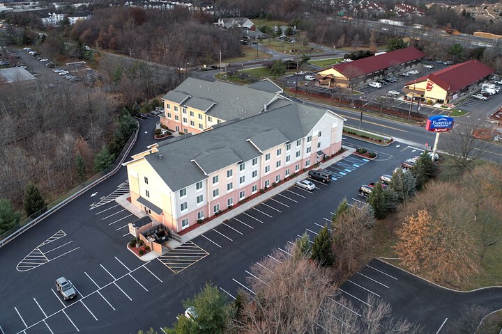 Hotel 3 of 42