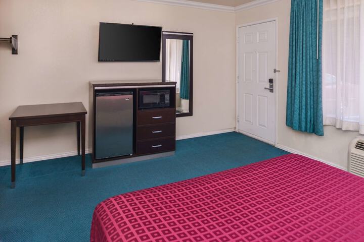 Room 39 of 57