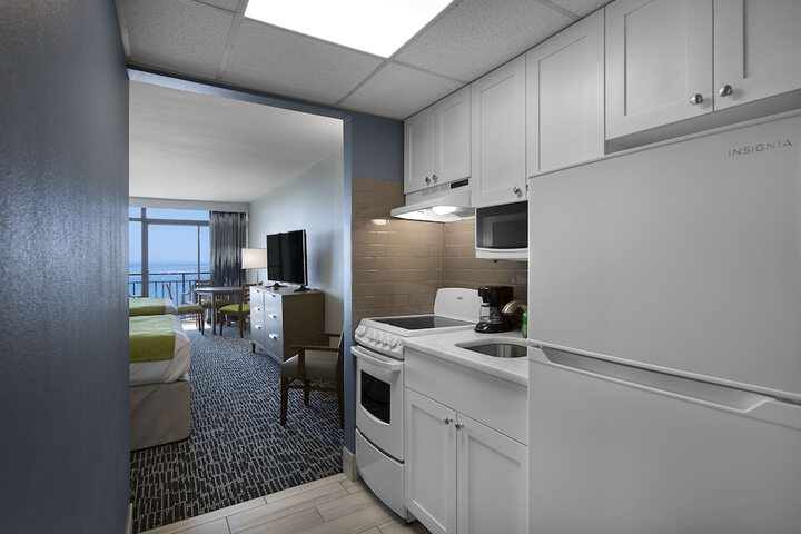 Dayton House Resort BW Signature Collection