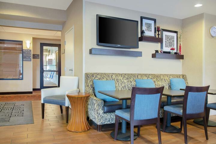 Hampton Inn by Hilton Merrillville