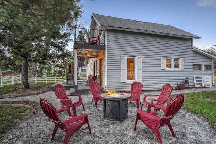 Bluebird Inn