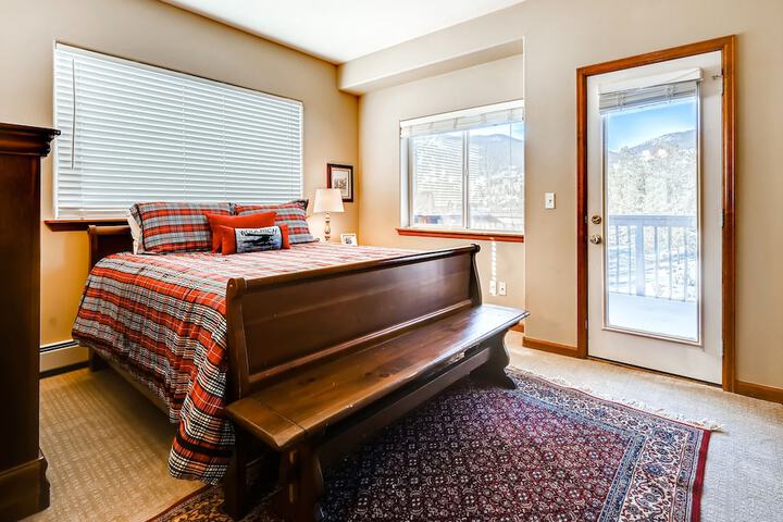 Room 13 of 46