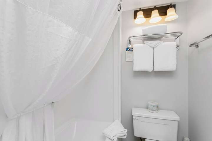 Room 8 of 52