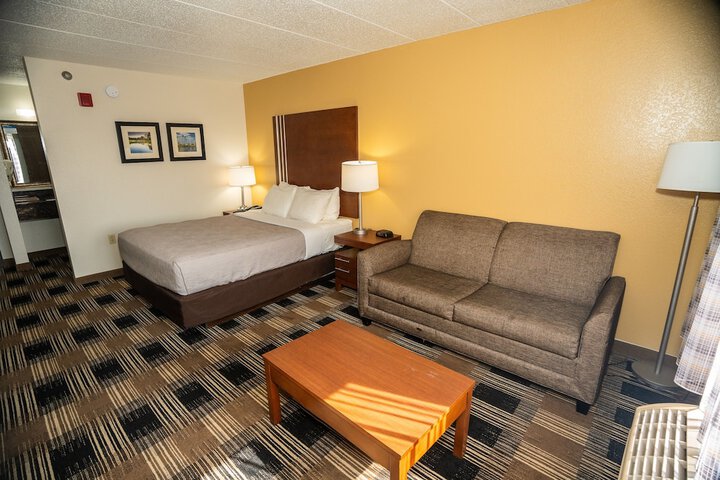 Room 28 of 36