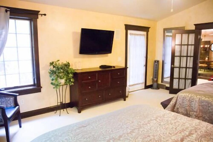 Room 45 of 46