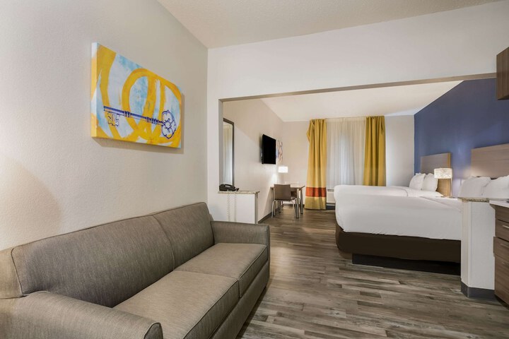 MainStay Suites Joliet I-80