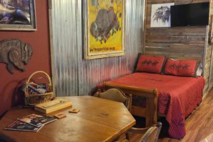 The Buffalo Girls Hotel