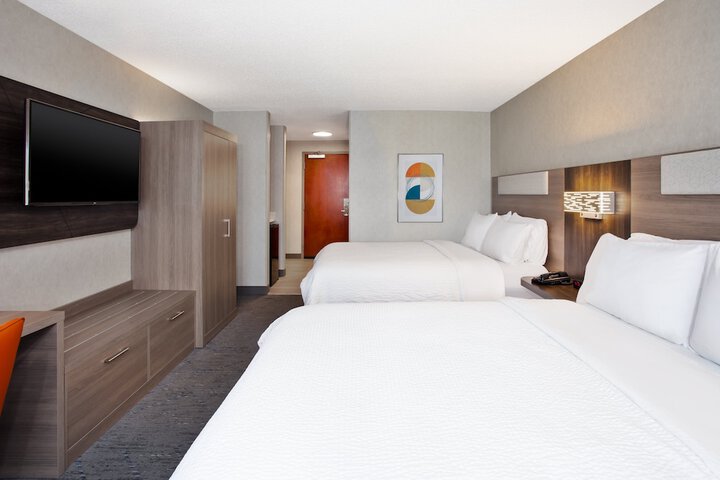 Room 55 of 121