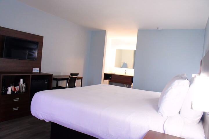 Room 44 of 56