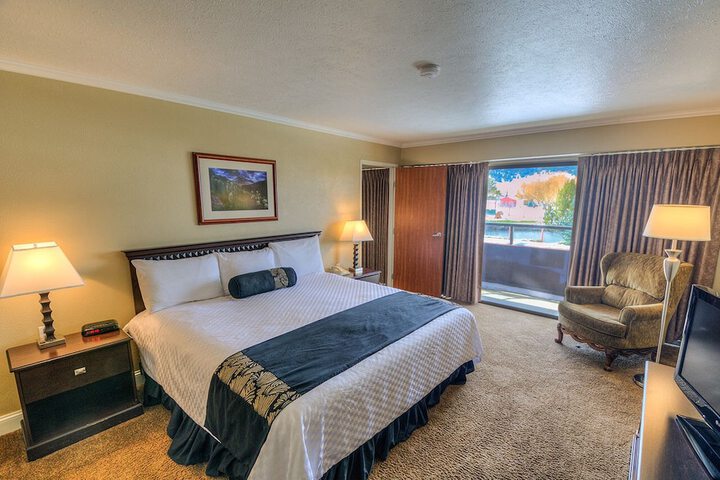 Fairmont Hot Springs Resort