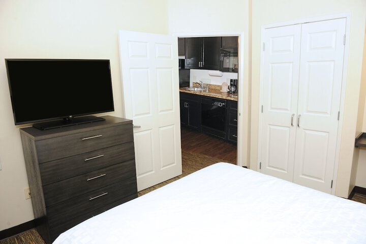 Room 49 of 68