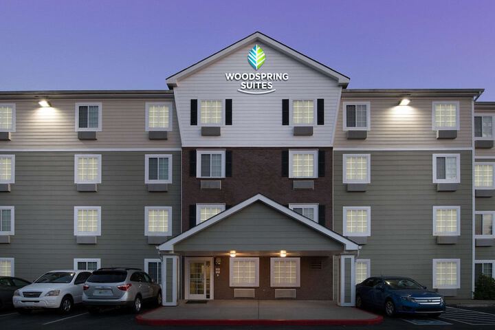 Hotel 3 of 34