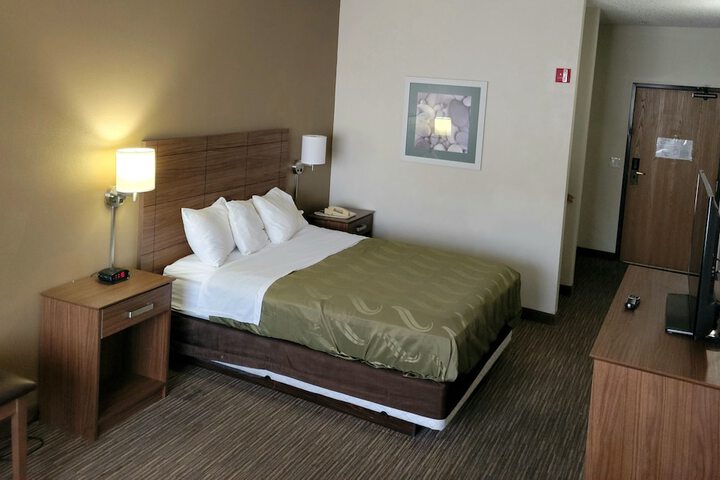 Room 13 of 25