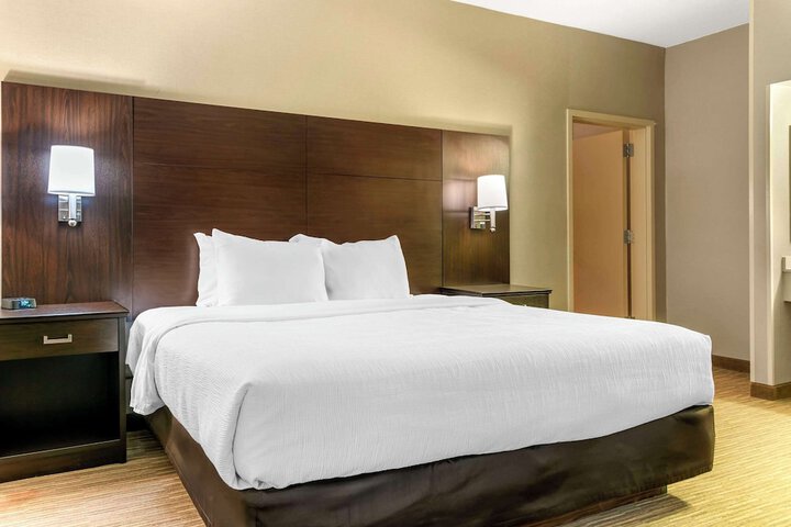 Room 36 of 42