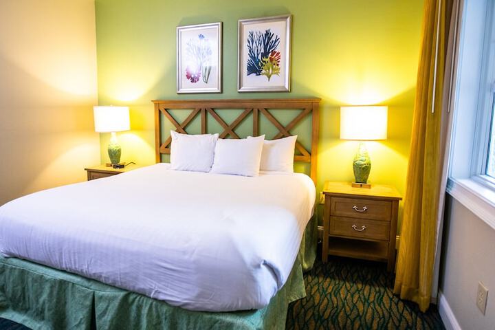 Holiday Inn Club Vacations South Beach Resort by IHG