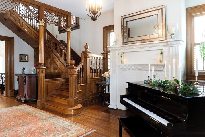 The Jarvis at 220