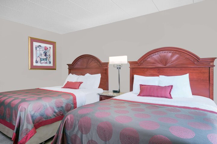 Room 20 of 32