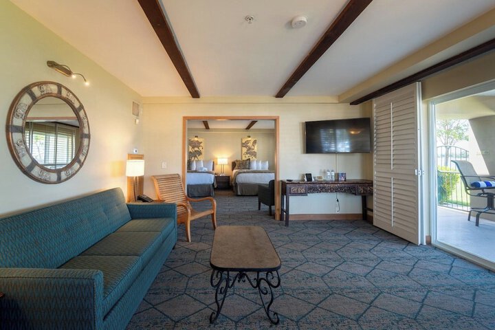 Room 27 of 123
