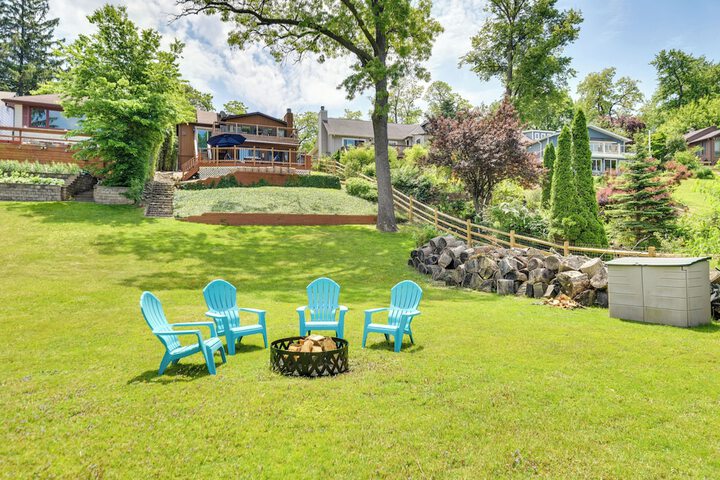 Waterfront Fox Lake Vacation Rental w / Fire Pit!