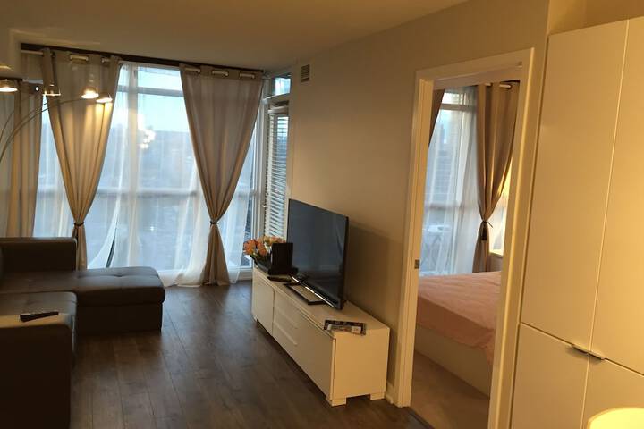 Room 38 of 65
