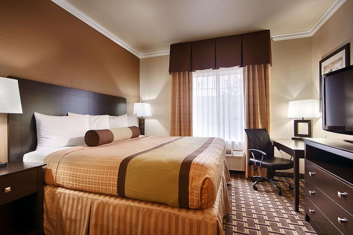Best Western Plus Cutting Horse Inn & Suites