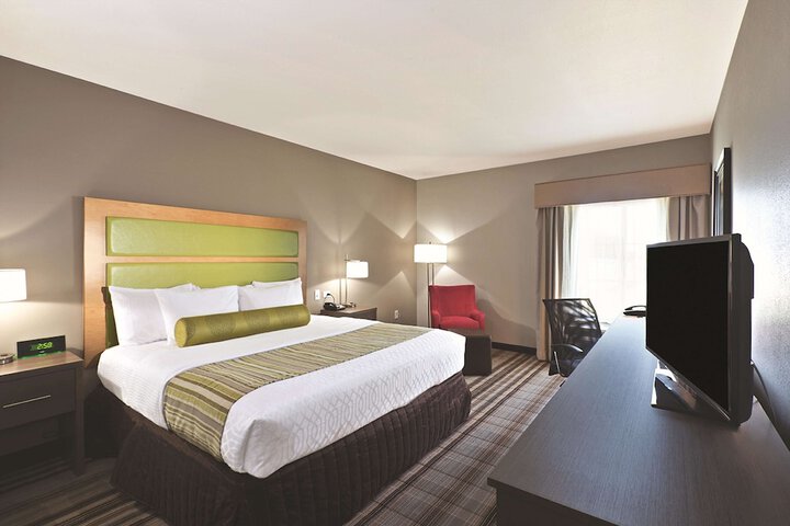 La Quinta Inn & Suites by Wyndham Paducah