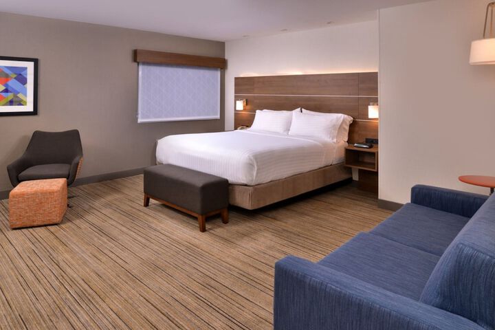 Holiday Inn Express Walnut Creek by IHG
