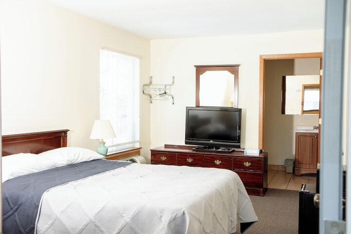 Room 34 of 42