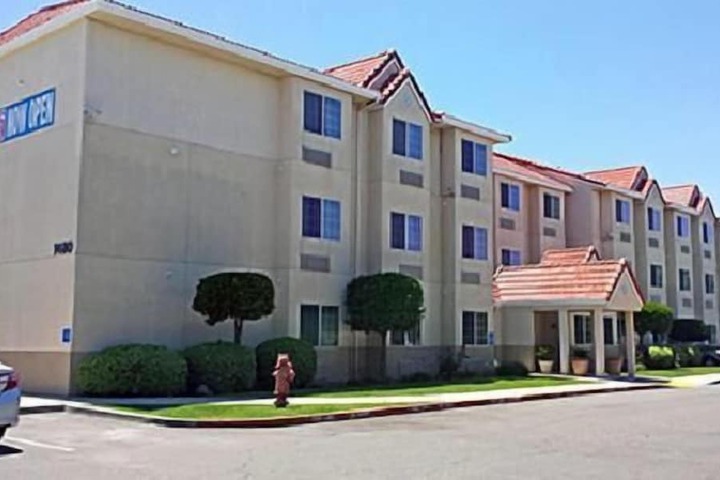 Motel 6 Dixon CA