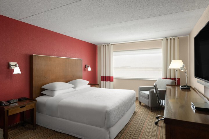 Lakeview Signature Trademark Collection by Wyndham