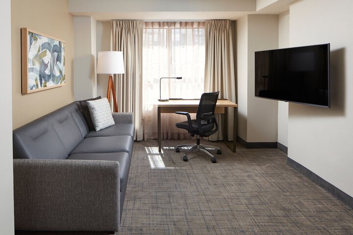 Room 15 of 24