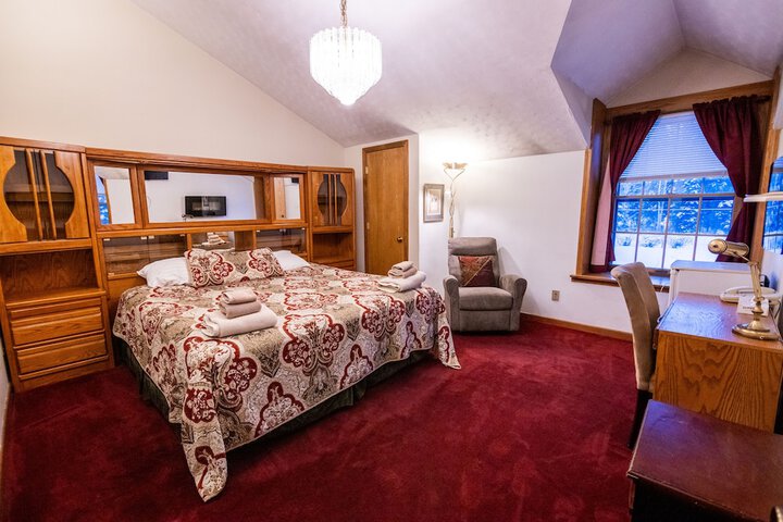 Room 53 of 68