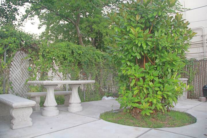 Terrace/Patio 26 of 32