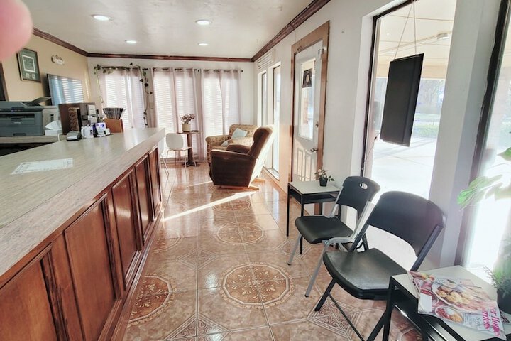 Room 20 of 32