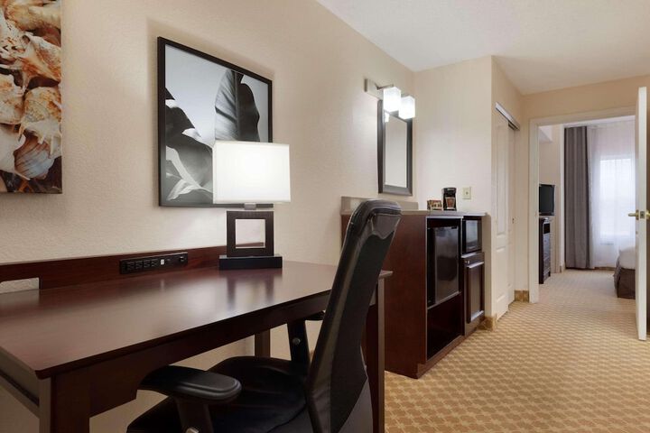 Room 14 of 21