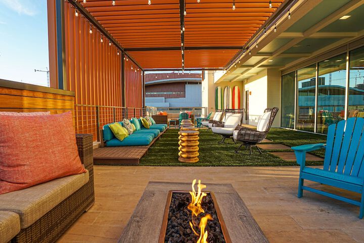 Margaritaville Hotel Nashville