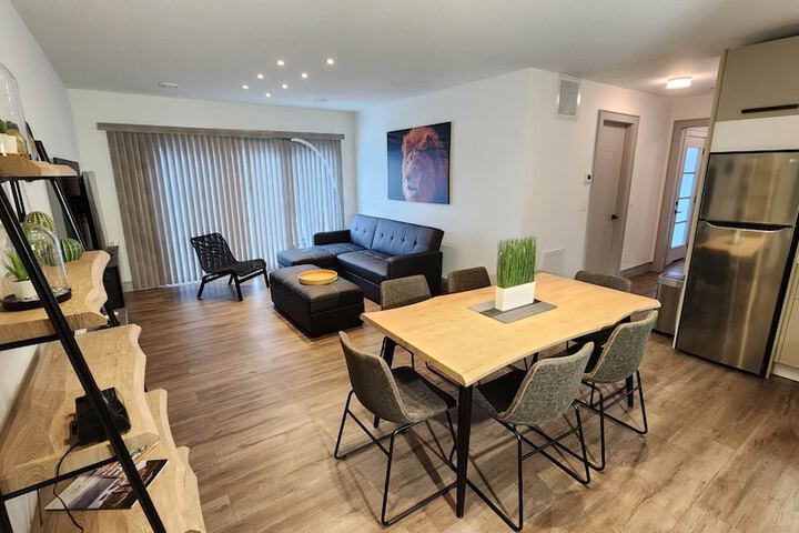 GLOBALSTAY. Paradise Marina Place