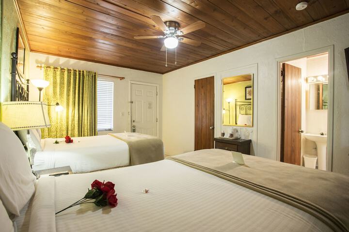 Room 9 of 43
