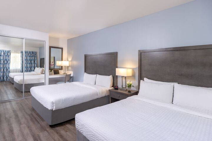 Beachfront Inn and Suites at Dana Point
