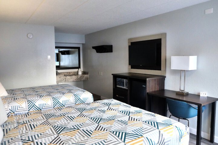 Room 31 of 33