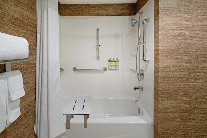Room 14 of 39