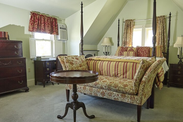 Victorias Historic Inn