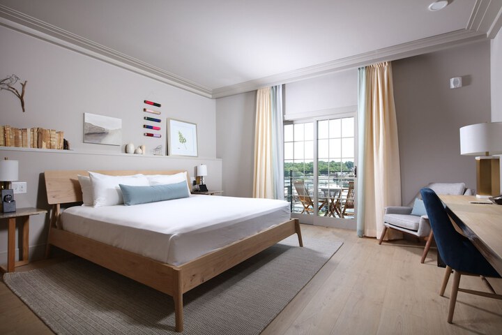 Room 21 of 57