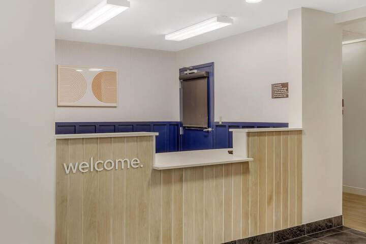 Sonesta Simply Suites Boston Burlington